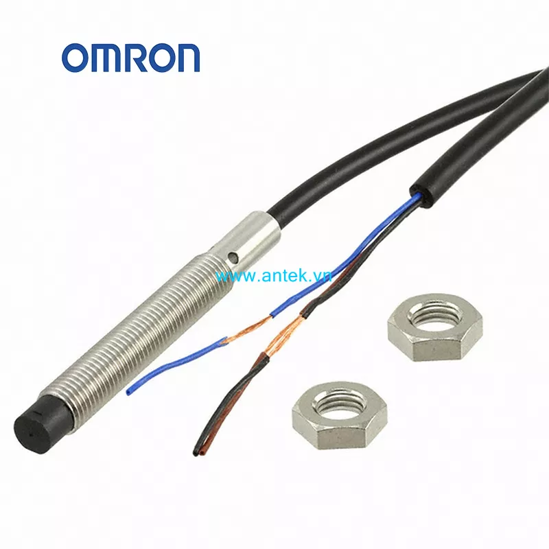 E2B-S08LN04-WP-B2 cảm biến tiệm cận Omron E2B series, M8 , 4 mm, PNP, NC