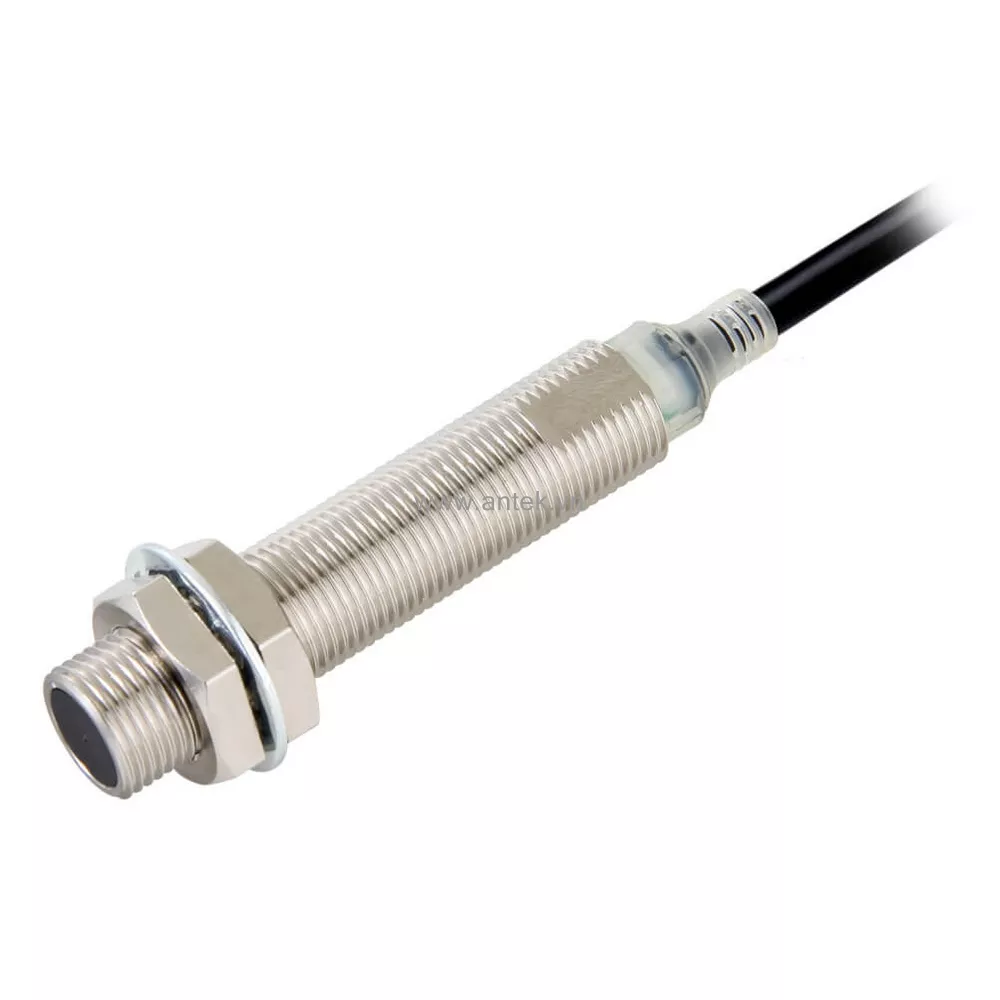 E2E-X1R5C2L8 5M Omron NC, NPN, Non IO-Link compliant, Sensing Distance 1.5 mm, Shielded